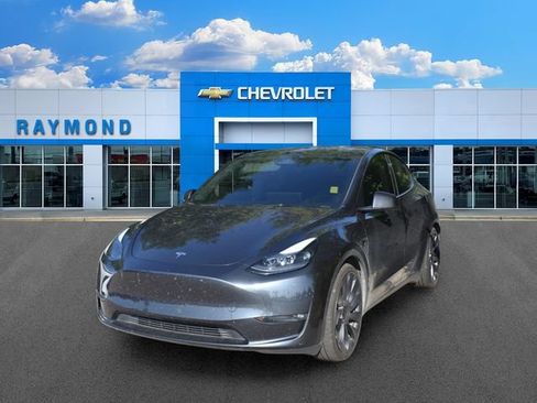 Used 2024 Tesla Model Y Performance AWD/4WD image 7