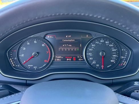 Used 2020 Audi Q5 2.0T Premium w/ Convenience Package image 29