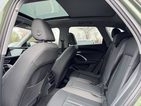 Used 2025 Audi Q5 Premium Plus w/ Premium Plus AWD/4WD image 24