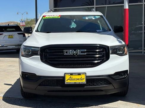 Used 2019 GMC Acadia SLT w/ Black Edition FWD image 9