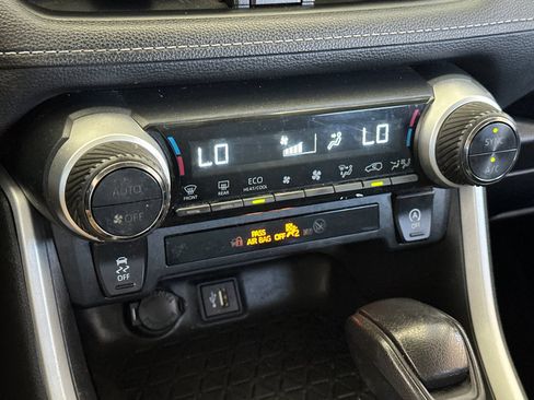 Used 2023 Toyota RAV4 XLE w/ Convenience Package AWD/4WD image 20