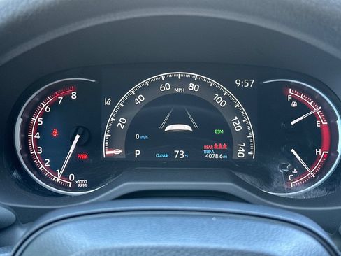 Used 2024 Toyota RAV4 XLE FWD image 21