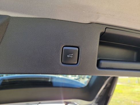 Used 2024 Ford Escape Active image 10