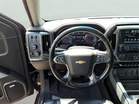Used 2018 Chevrolet Silverado 1500 LTZ Z71 w/ LTZ Plus Package AWD/4WD image 13