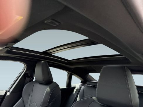 Used 2026 BMW 228i 228 w/ Premium Package image 28