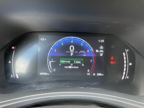 Used 2025 Toyota Grand Highlander XLE image 41