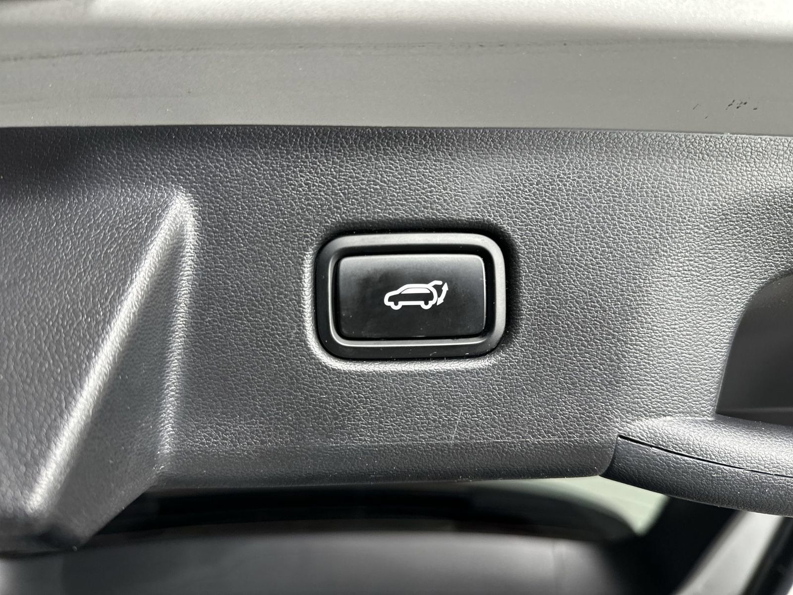 Certified 2022 Hyundai Tucson Limited FWD image 35