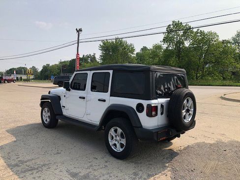 Used 2023 Jeep Wrangler Unlimited Sport image 6