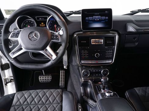 Used 2018 Mercedes-Benz G 550 Squared image 28