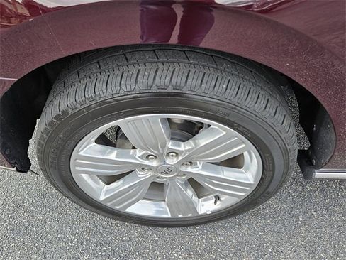 Used 2024 Ford Expedition King Ranch image 10