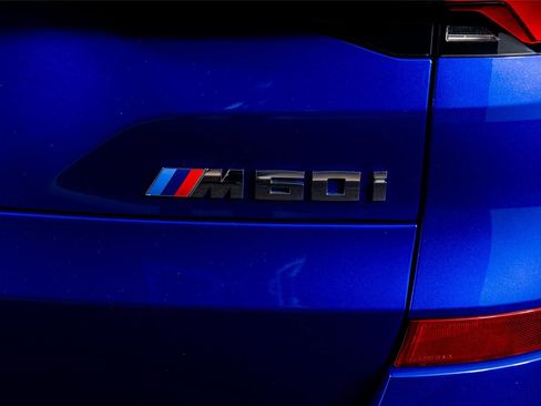 Used 2025 BMW X5 M60i AWD/4WD image 14