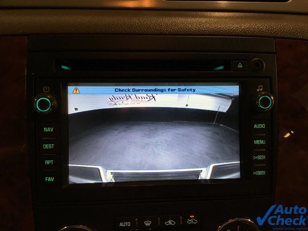 Used 2011 Chevrolet Avalanche LTZ AWD/4WD image 63