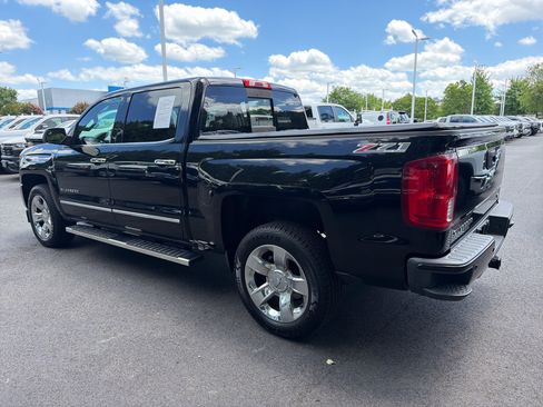 Used 2016 Chevrolet Silverado 1500 LTZ Z71 w/ LTZ Plus Package AWD/4WD image 8