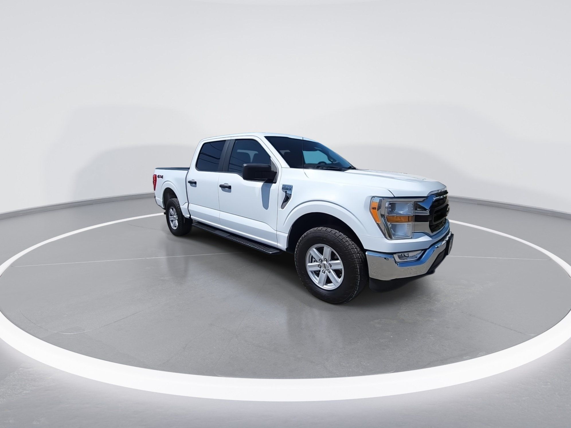 Used 2022 Ford F150 XLT w/ Trailer Tow Package AWD/4WD image 2