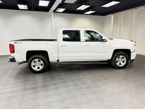 Used 2018 Chevrolet Silverado 1500 LT w/ All Star Edition image 7