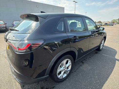 Used 2023 Honda HR-V LX image 5