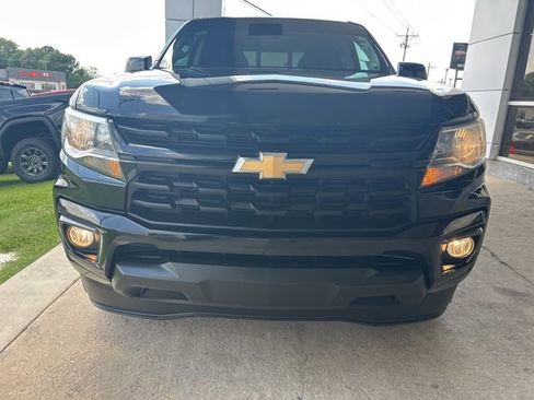 Used 2022 Chevrolet Colorado LT w/ LT Convenience Package RWD image 3