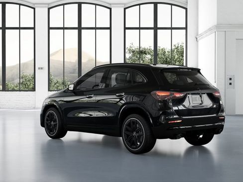 New 2026 Mercedes-Benz GLA 35 AMG 4MATIC image 24