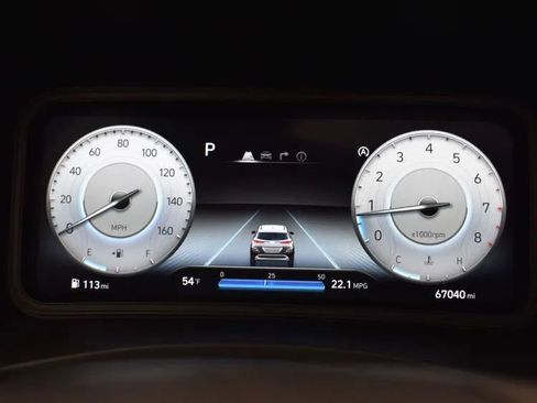 Used 2022 Hyundai Kona Limited w/ Cargo Package image 29