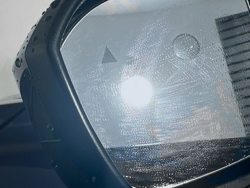 Used 2024 Nissan Rogue SV FWD image 16