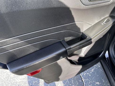 Used 2022 Ford Escape Titanium image 12