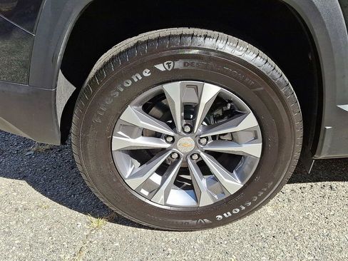 Used 2026 Chevrolet Equinox LT image 10