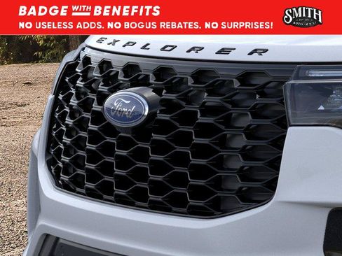 New 2026 Ford Explorer ST-Line w/ Premium Package RWD image 18