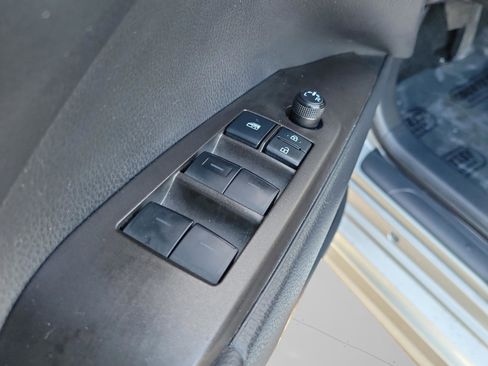 Used 2022 Toyota Camry SE w/ Convenience Package image 20