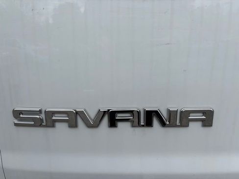 Used 2024 GMC Savana 2500 w/ Driver Convenience Package RWD image 3