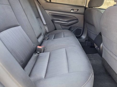 Used 2019 Nissan Altima 2.5 S FWD image 23