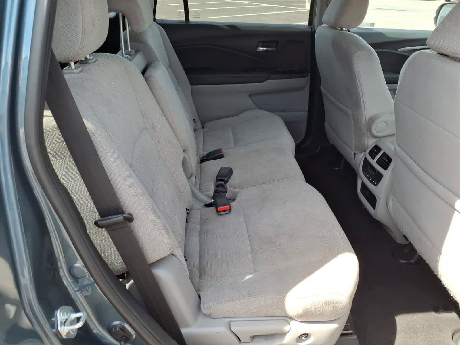 Used 2021 Honda Pilot EX image 20