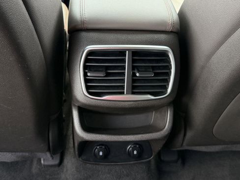 Used 2019 Hyundai Santa Fe Limited w/ Cargo Package FWD image 10