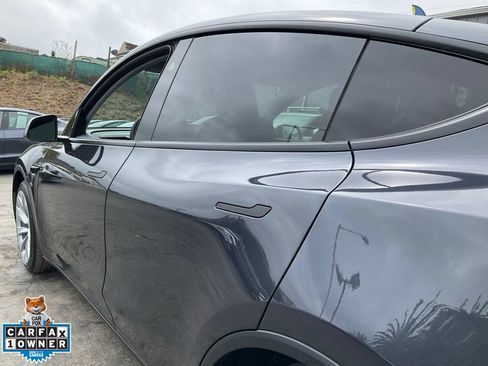 Used 2026 Tesla Model Y AWD image 91