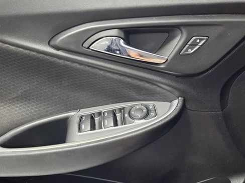 Used 2024 Chevrolet Malibu LT image 30