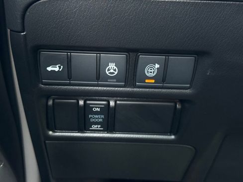 Certified 2023 Nissan Armada Platinum w/ Captain's Chairs Package image 27