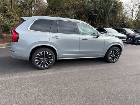 Certified 2025 Volvo XC90 B6 Plus image 16