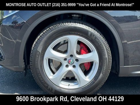 Used 2019 Alfa Romeo Stelvio AWD image 60