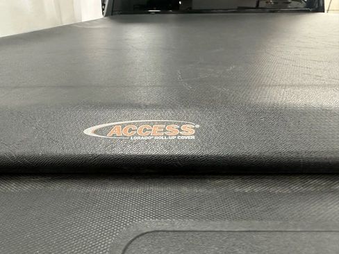 Used 2021 GMC Sierra 3500 Denali w/ Denali Ultimate Package image 21