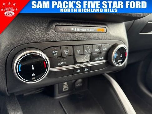 Used 2025 Ford Escape Active FWD image 10