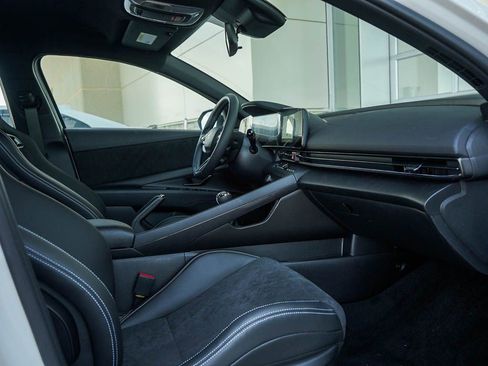 New 2026 Hyundai Elantra N w/ Cargo Package FWD image 9