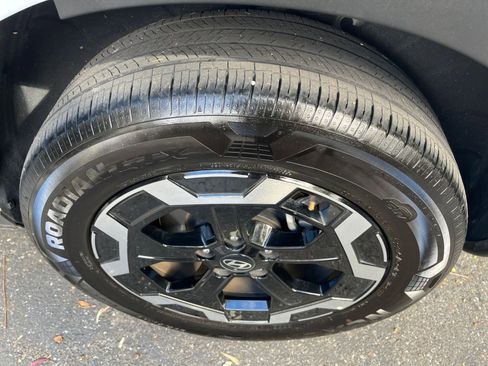 Used 2025 Hyundai Santa Fe SEL image 34