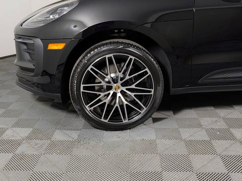 New 2026 Porsche Macan AWD/4WD image 11