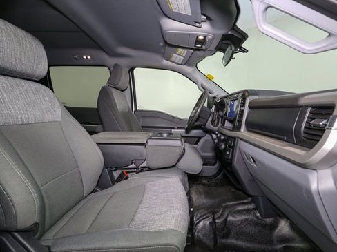 Used 2024 Ford F250 XLT w/ FX4 Off-Road Package image 15