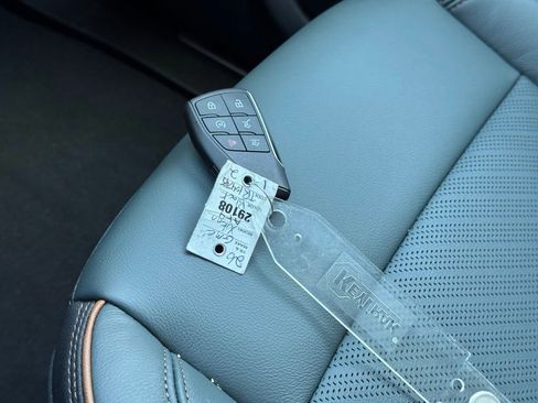 New 2026 GMC Yukon AT4 w/ AT4 Premium Plus Package image 36