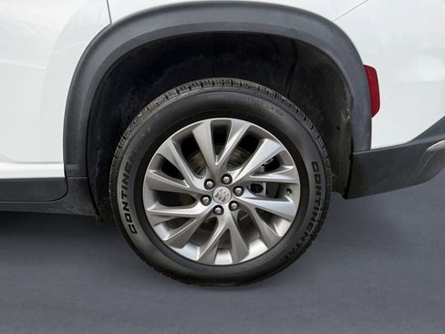 Used 2025 Buick Enclave Preferred image 14