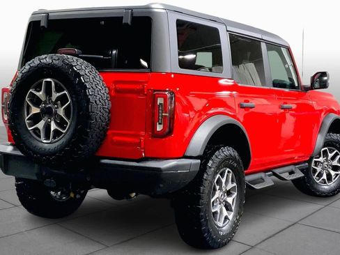 Used 2023 Ford Bronco Badlands image 12