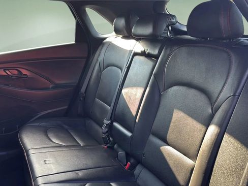 Used 2019 Hyundai Elantra GT N Line image 31