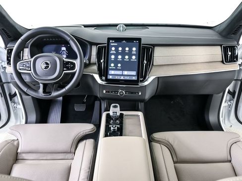 New 2026 Volvo XC90 B6 Ultra w/ Lounge Package AWD/4WD image 18