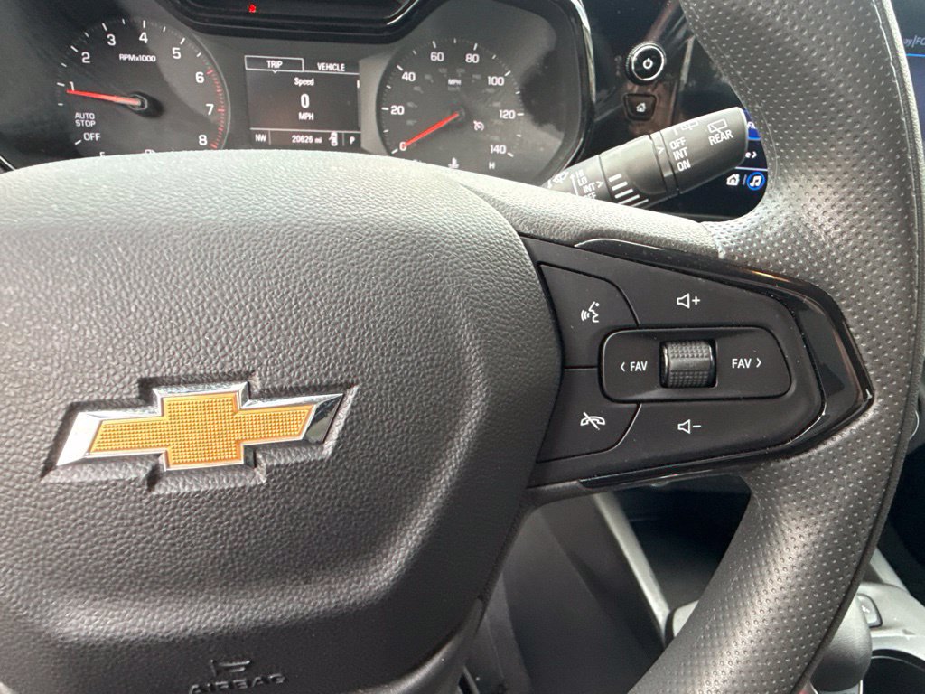 Used 2024 Chevrolet Trax LS FWD image 15