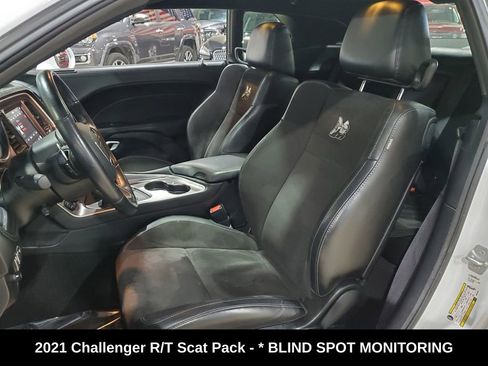 Used 2021 Dodge Challenger R/T Scat Pack w/ Plus Package image 6